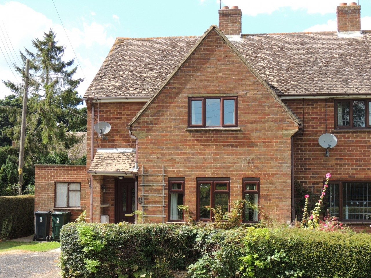 3 Bedroom Semi Detached House To Let In Beautiful Smarden