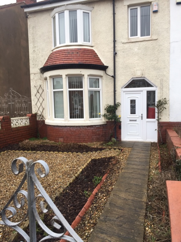 Modern 3 Bedroom House With Garage To Rent In Blackpool