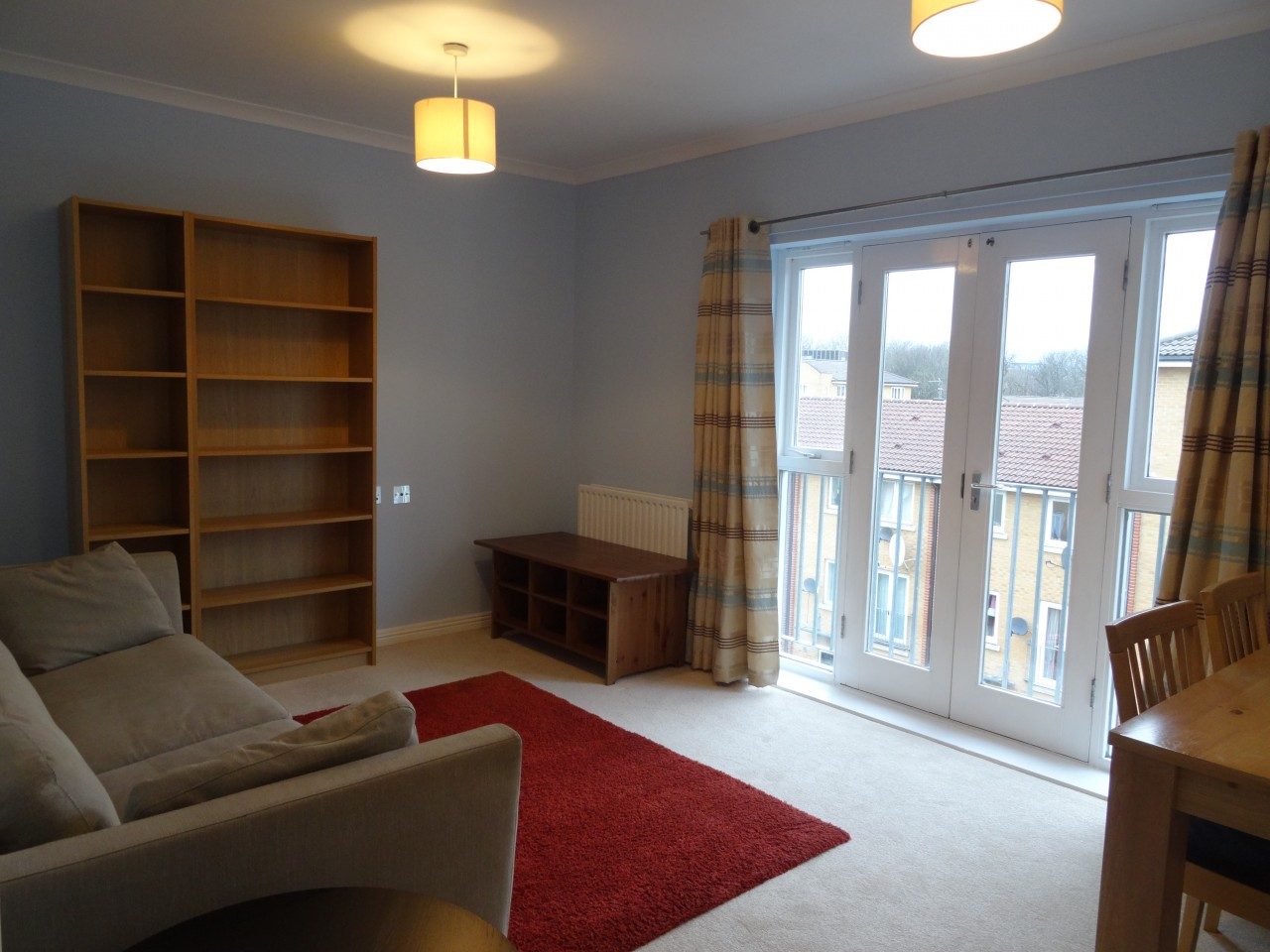 Bright And Spacious 2 Bed Flat To Rent In Hackney Wick The