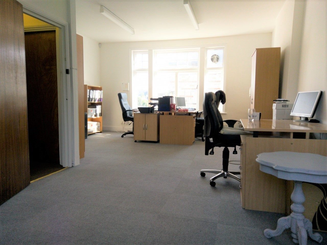 Office Suite To Let Walton Road East Molesey The Online Letting