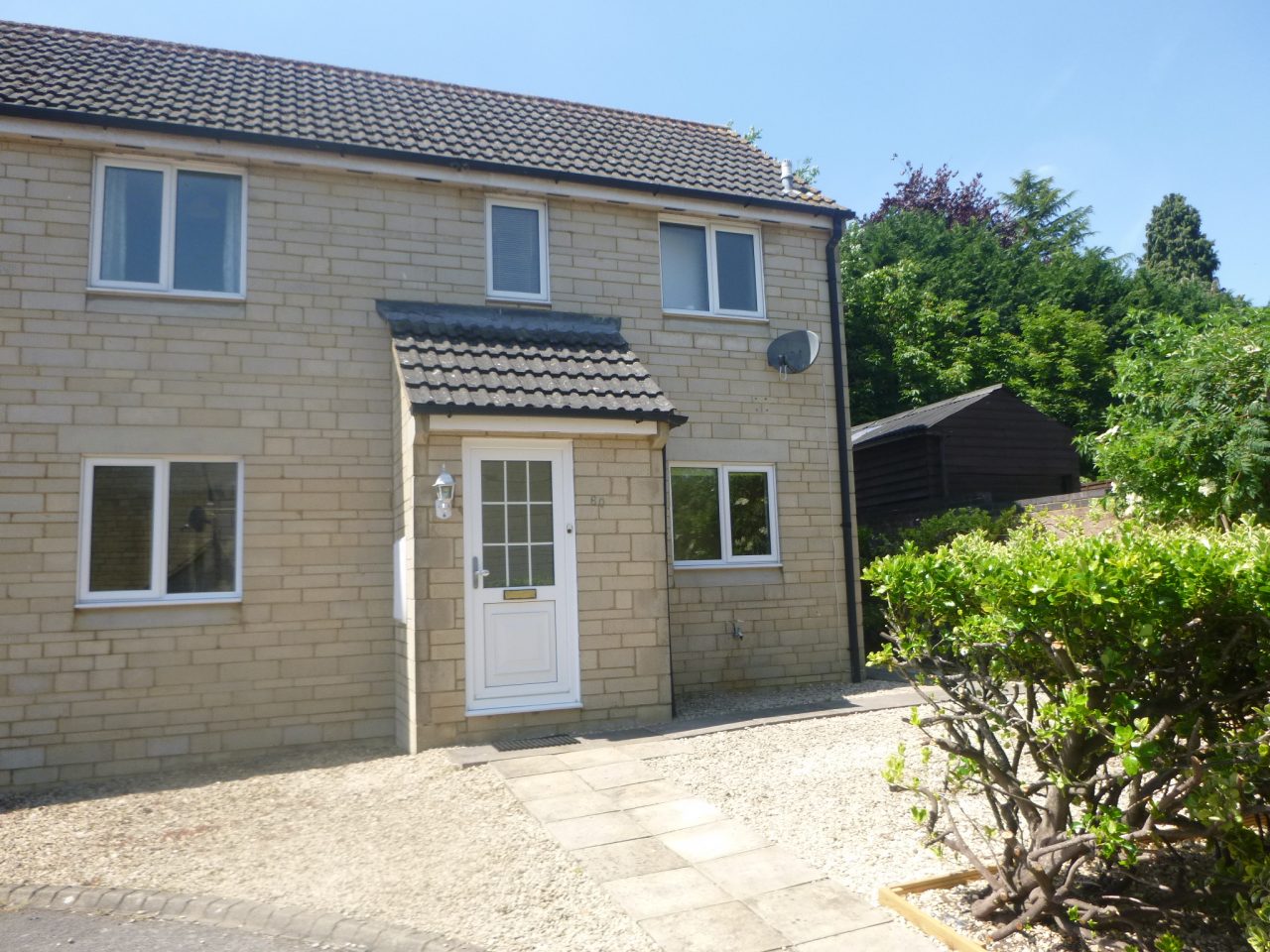 3 Bed House to Let in Chippenham - Family friendly and great location ...