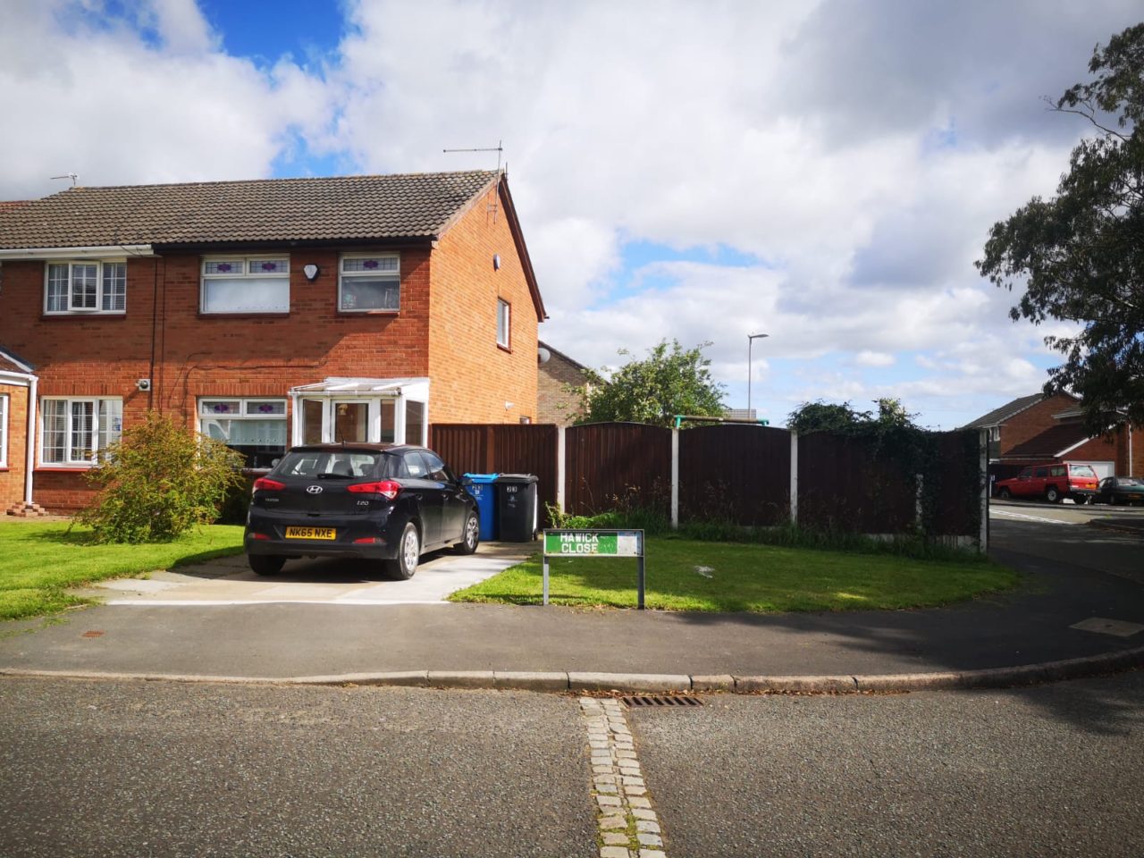 3 bedroom house to let in knowsley, liverpool. L33 1EL The Online